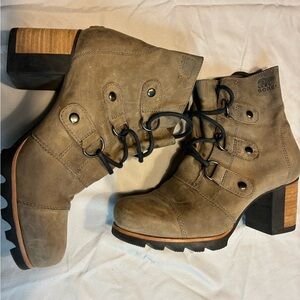 Sorel Women's Brown Lace Up Boots